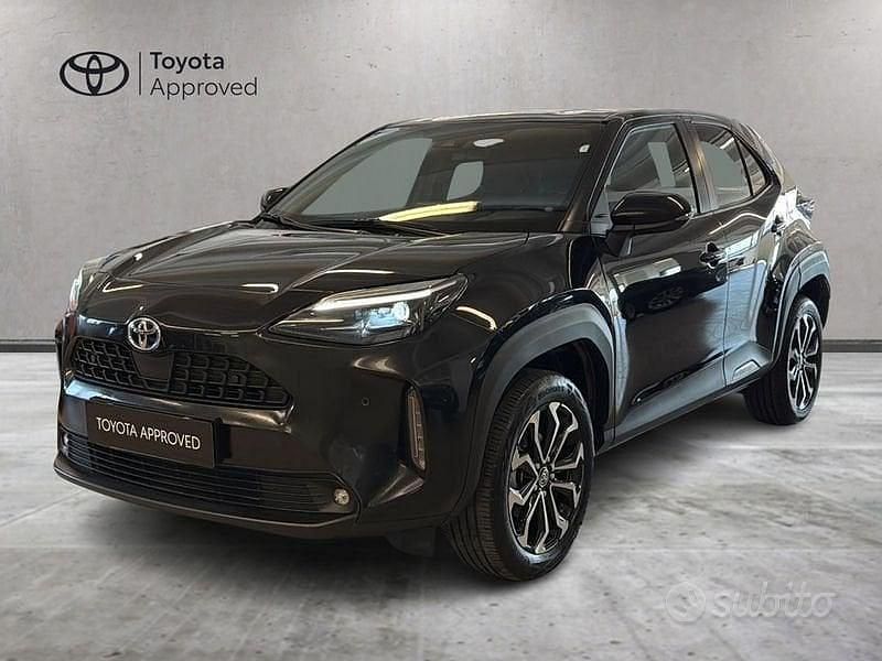 Usata Toyota Yaris Cross Trend 116 CV (85 kW) 2022 Nero SUV