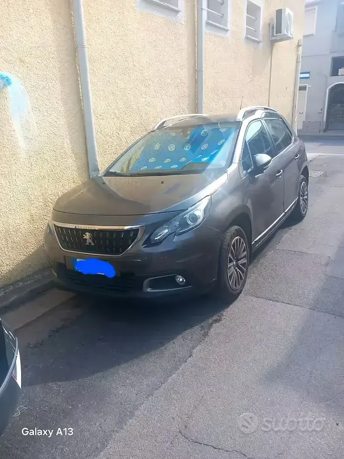 Usata Peugeot 2008 Active 102 CV (75 kW) 2019 Grigio SUV