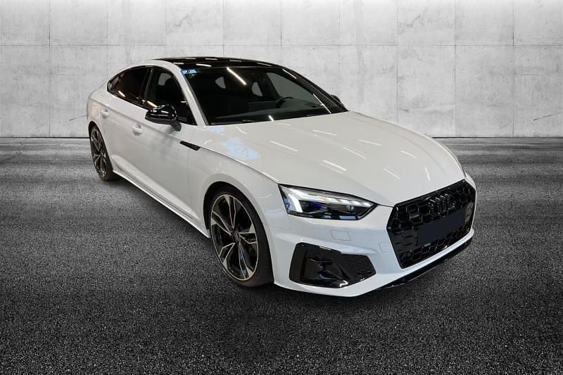 Usata Audi A5 S-Line 204 CV (150 kW) 2023 Bianco metallizzato Coupé