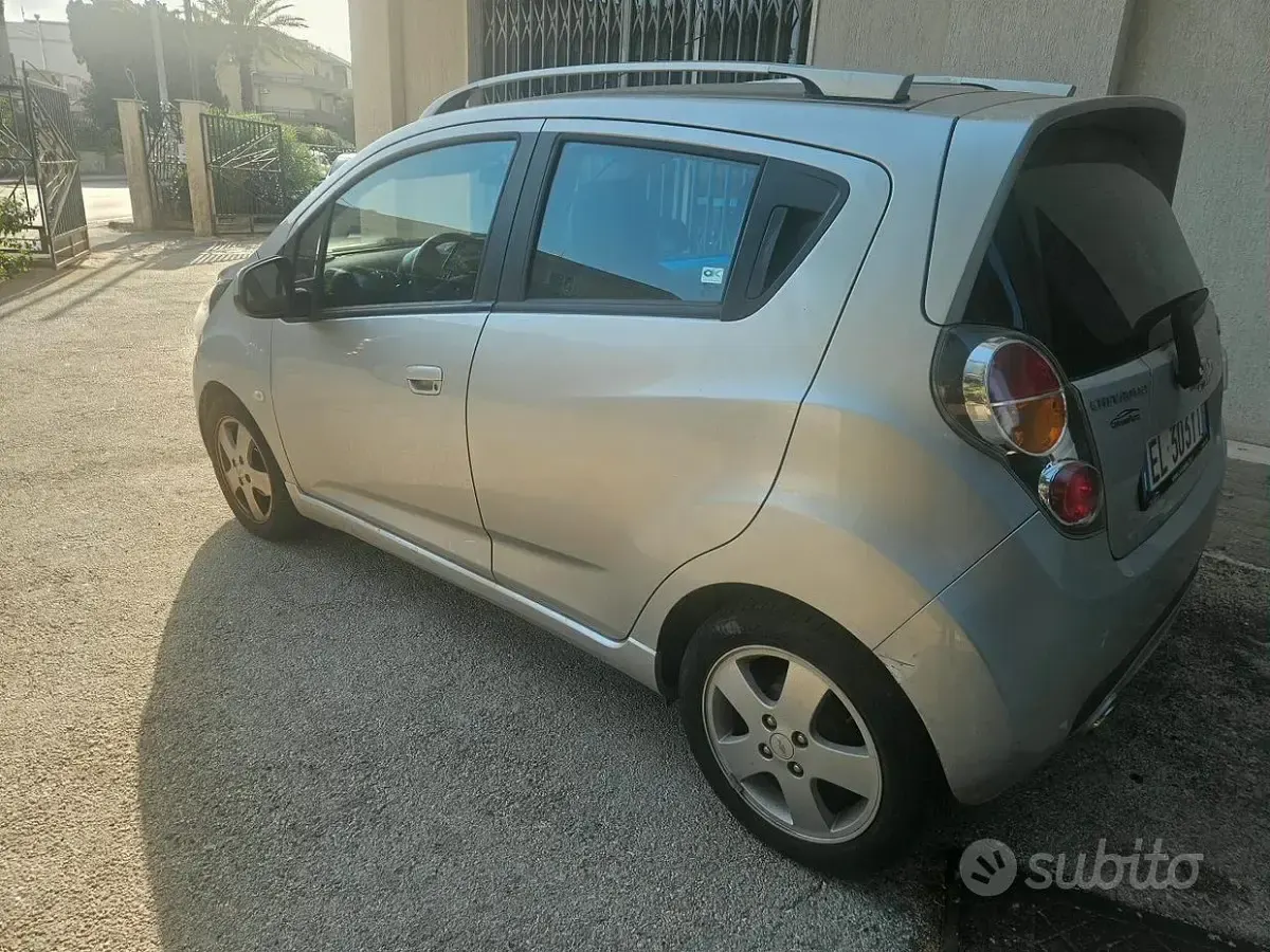 Usata Chevrolet Spark LT 81 CV (59 kW) 2012 Grigio Utilitaria