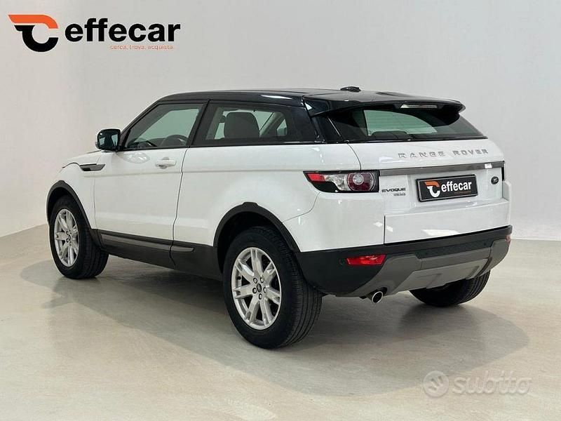 Usata Land Rover Range Rover evoque 150 CV (110 kW) 2013 Bianco SUV