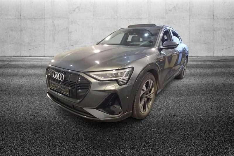 Usata Audi e-tron S-Line 158 kW (215 CV) 2022 Grigio SUV