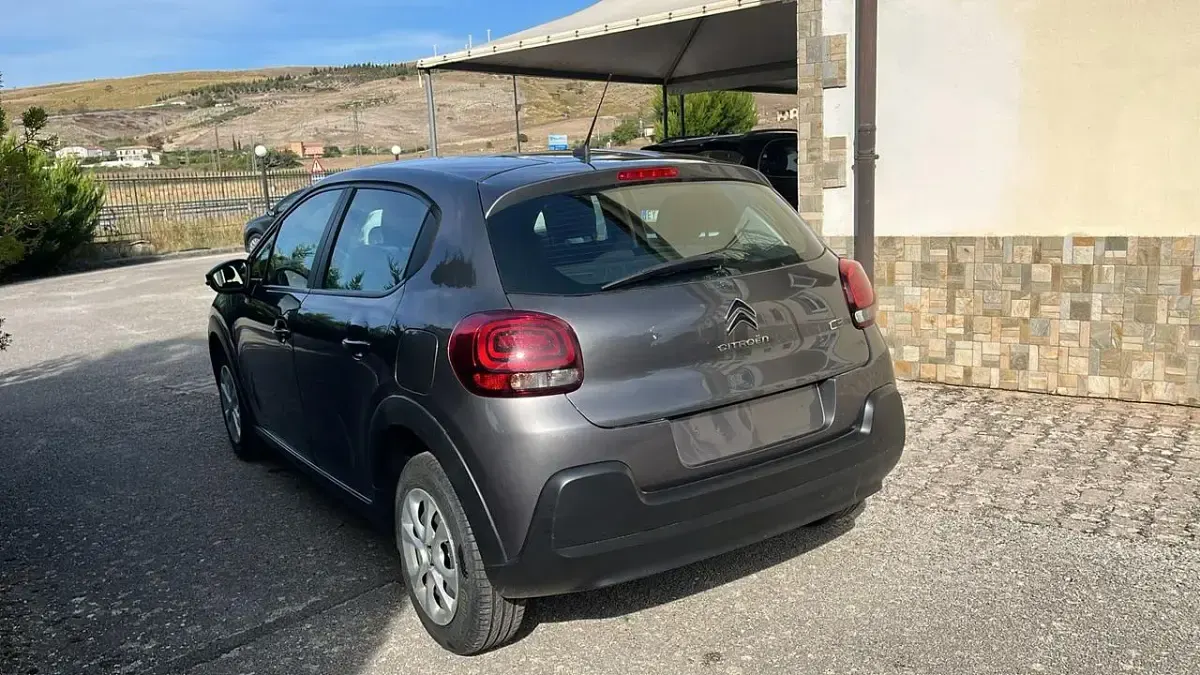 Usata Citroën C3 Feel 102 CV (75 kW) 2021 Grigio Utilitaria