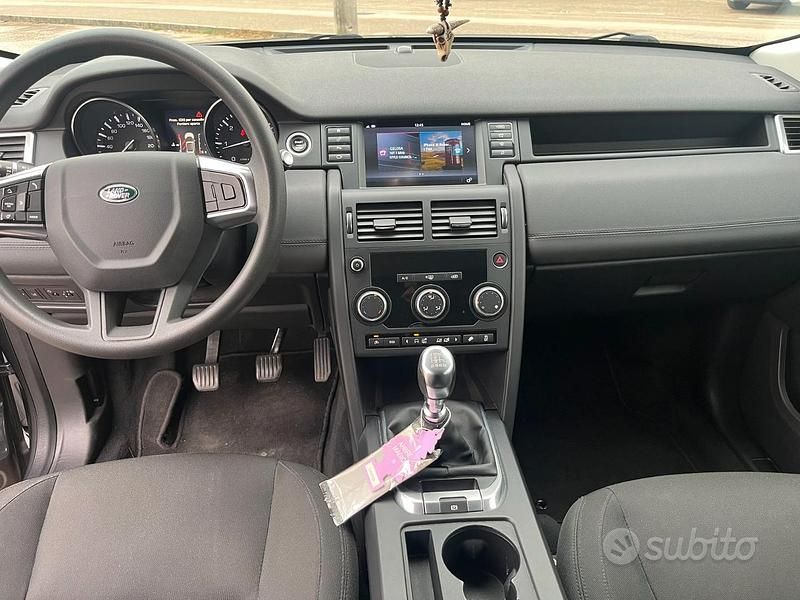 Usata Land Rover Discovery Sport HSE Luxury 150 CV (110 kW) 2016 Grigio SUV