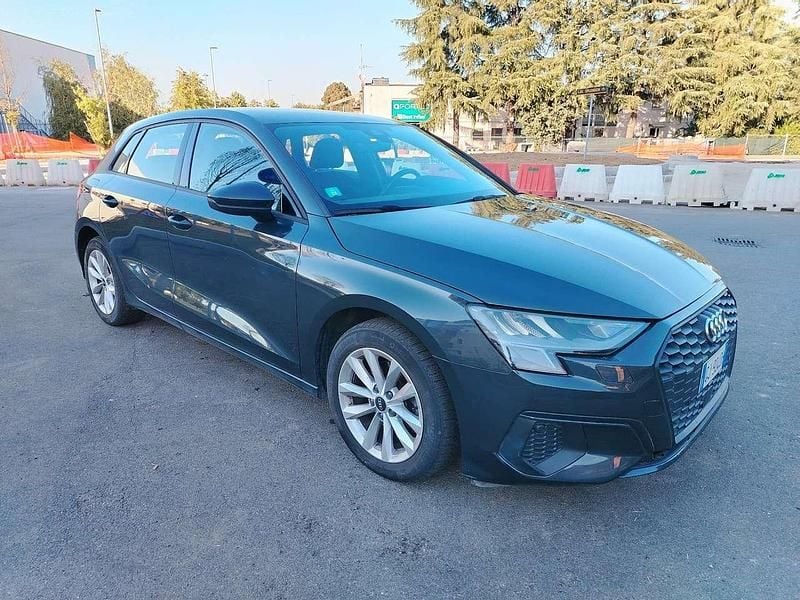 Usata Audi A3 Advanced 150 CV (110 kW) 2022 Grigio Berlina