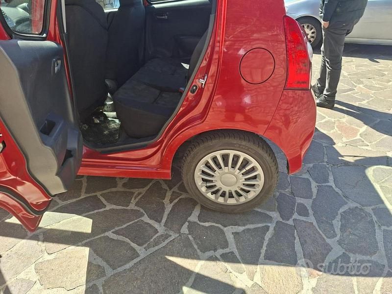 Usata Suzuki Alto Limited 68 CV (50 kW) 2012 Rosso Utilitaria