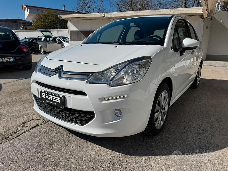 Usata Citroën C3 SELECTION 68 CV (50 kW) 2015 Bianco Berlina