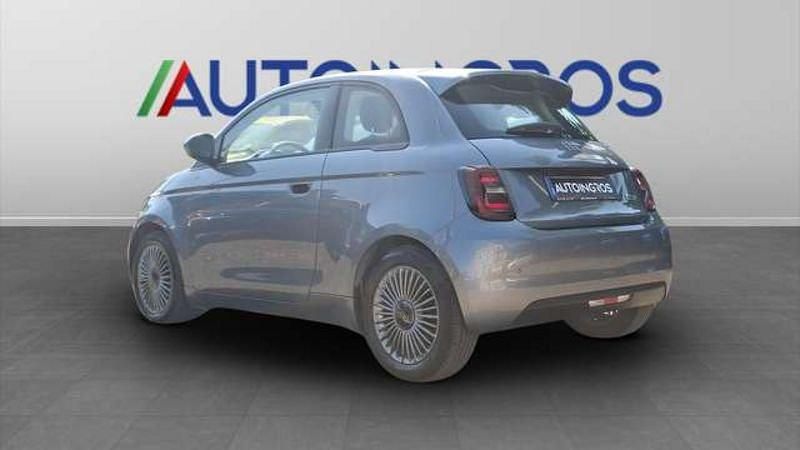 Usata Fiat 500e Icon 42 kW (58 CV) 2022 Grigio Berlina