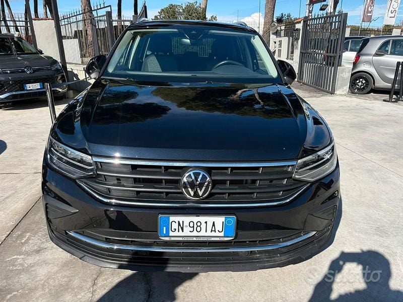 Usata VW Tiguan Life 150 CV (110 kW) 2023 Nero SUV