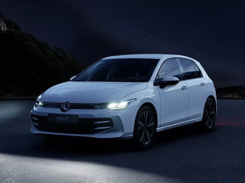 Nuova VW Golf VIII Edition 116 CV (85 kW) 2026 Pure white Berlina