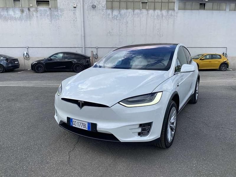 Usata Tesla Model X 413 kW (562 CV) 2020 Bianco SUV
