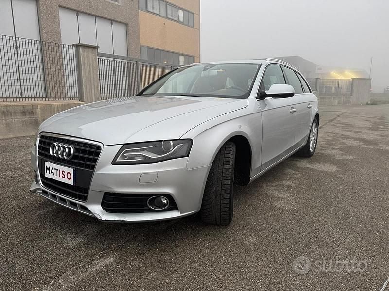 Grigio Usata 2011 Audi A4 Advanced Station wagon | 4990 € (Super prezzo) - Immagine 1/4