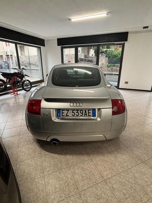 Usata Audi TT S-Line 180 CV (132 kW) 2016 Grigio Coupé