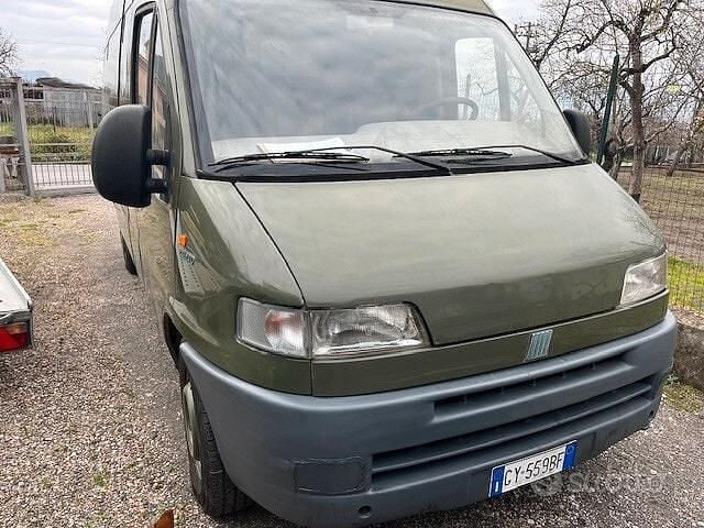 Usata Fiat Ducato 122 CV (89 kW) 2000 Verde Furgone