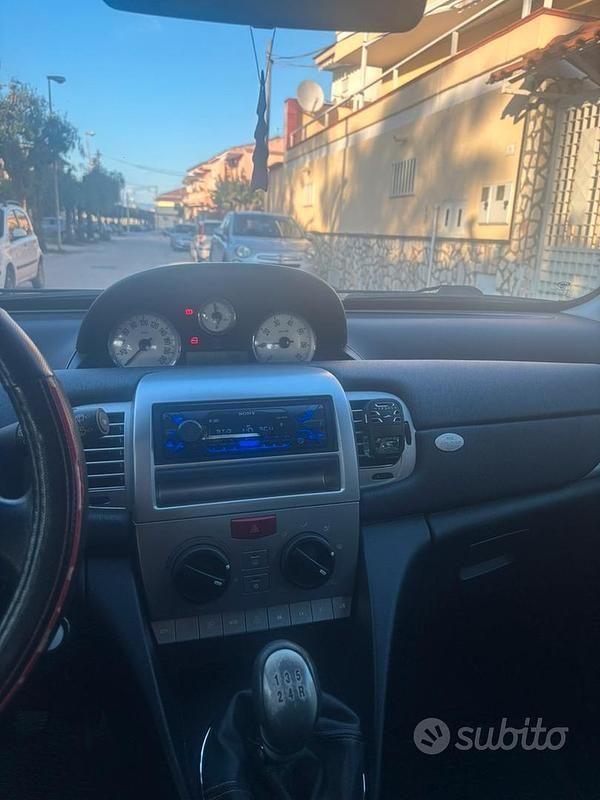 Usata Lancia Ypsilon 60 CV (44 kW) 2006 Marrone Utilitaria