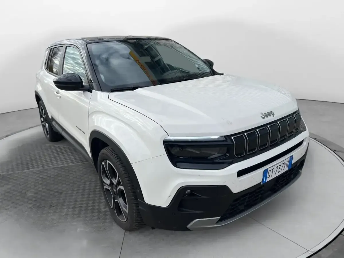 Usata Jeep Avenger Summit 100 CV (73 kW) 2024 Bianco SUV