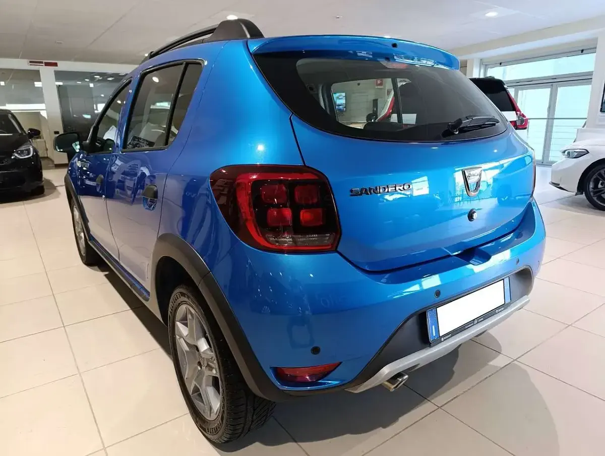Usata Dacia Sandero Comfort 101 CV (74 kW) 2020 Blu/azzurro Berlina