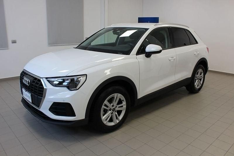 Usata Audi Q3 Business 150 CV (110 kW) 2022 Bianco SUV