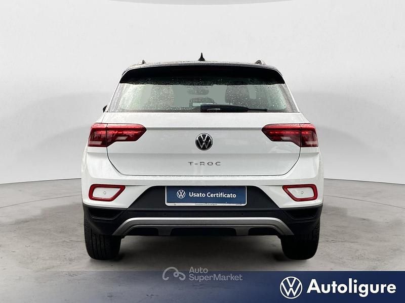 Usata VW T-Roc Life 110 CV (80 kW) 2023 Bianco SUV