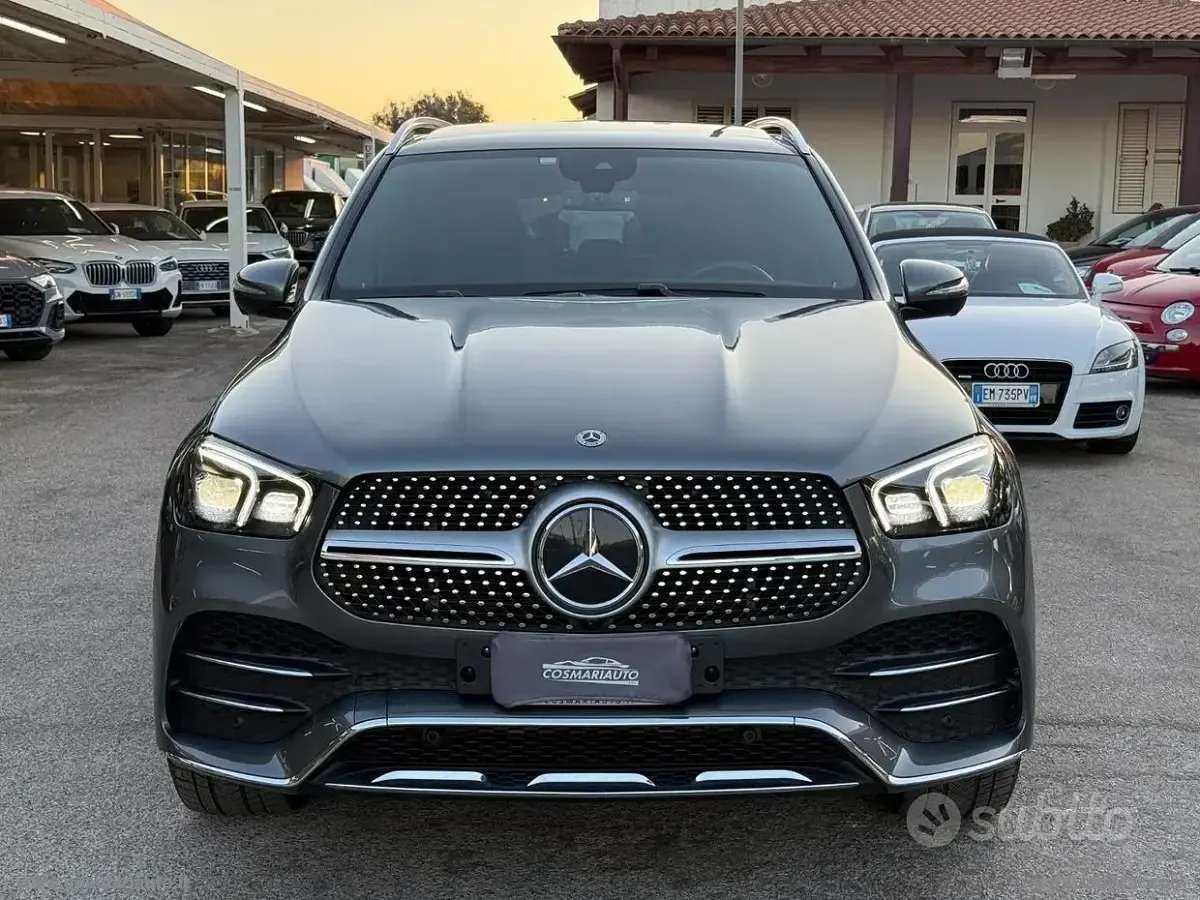 Usata Mercedes GLE300 Premium Plus 272 CV (200 kW) 2023 Grigio SUV