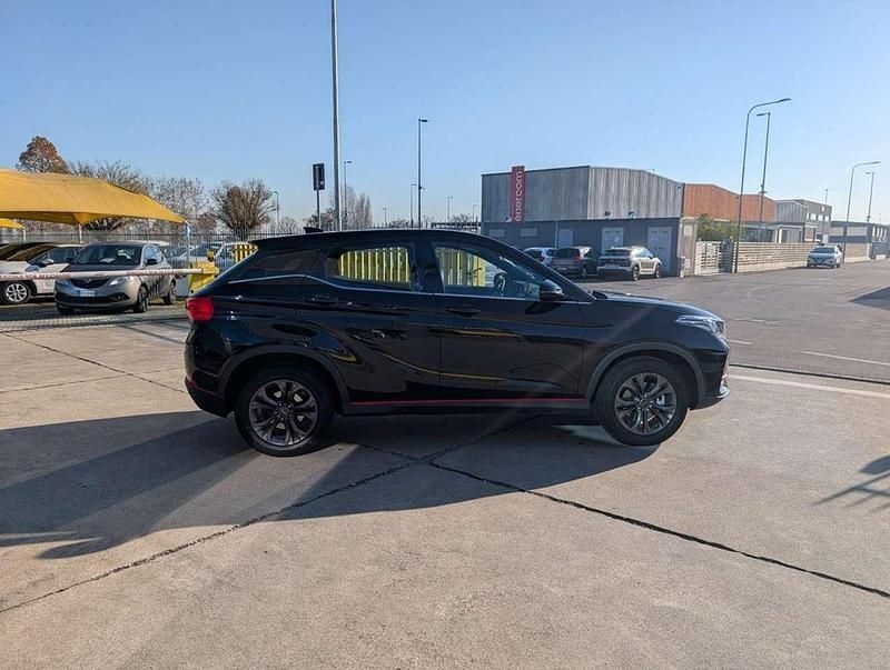 Usata DFSK Fengon 106 CV (77 kW) 2024 Nero SUV