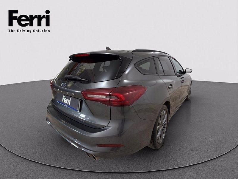 Usata Ford Focus ST-Line 155 CV (114 kW) 2025 Magnetic grey Station wagon