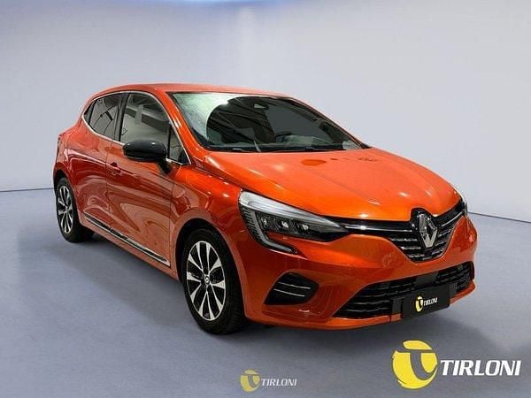 Arancione Usata 2022 Renault Clio V Techno Due volumi | 14.950 € (Buon prezzo) - Immagine 1/4