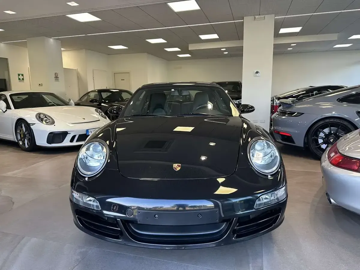 Usata Porsche 911 Carrera S 355 CV (261 kW) 2005 Nero met. Coupé