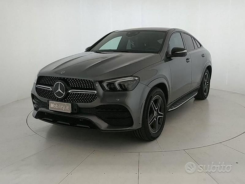 Grigio Usata 2022 Mercedes 300 Premium Coupé | 59.500 € - Immagine 1/4