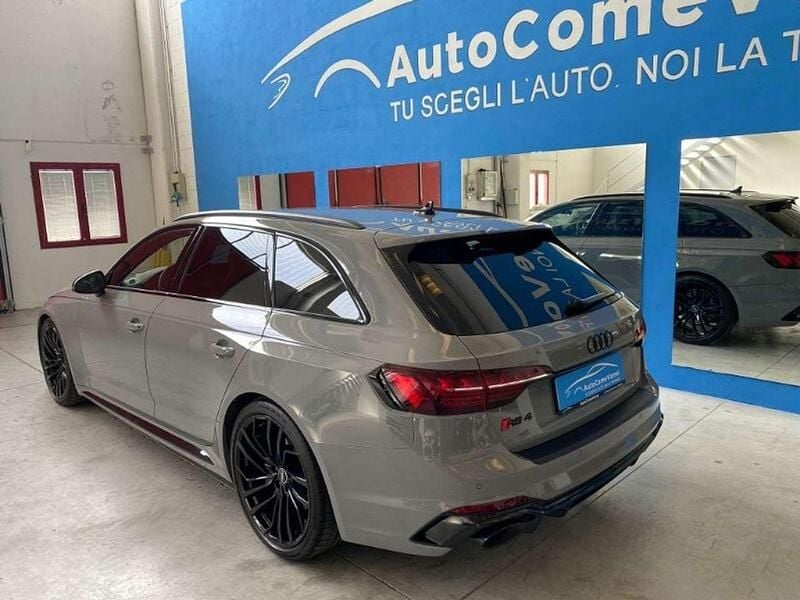 Usata Audi RS4 Comfort 450 CV (330 kW) 2022 Grigio Station wagon