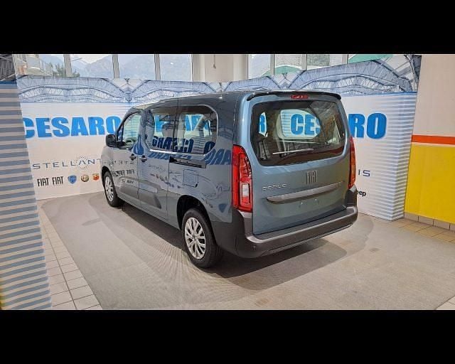 Nuova Fiat Doblò 131 CV (96 kW) 2025 Blu volare Monovolume