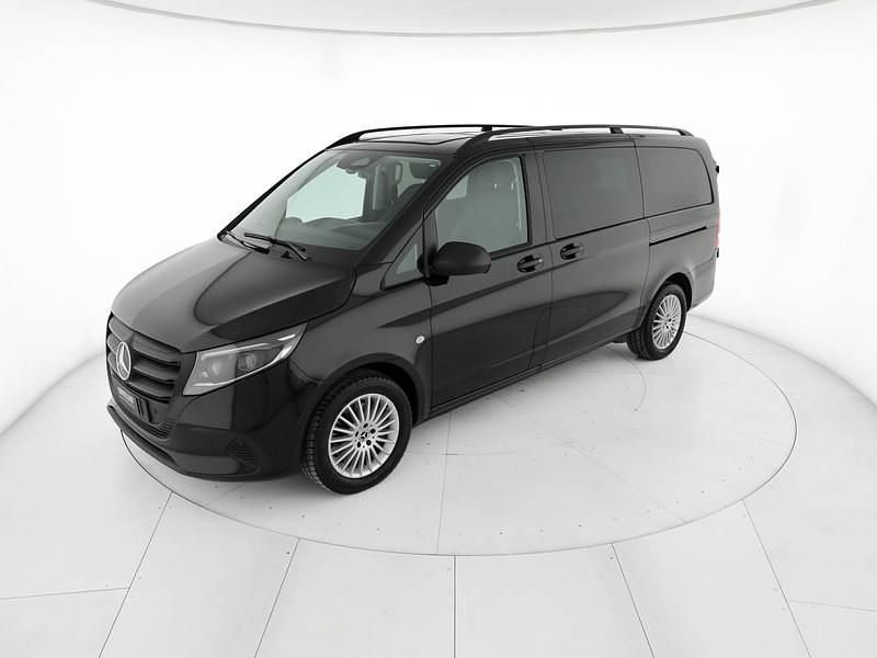Usata Mercedes Vito 190 CV (139 kW) 2025 Nero Furgone