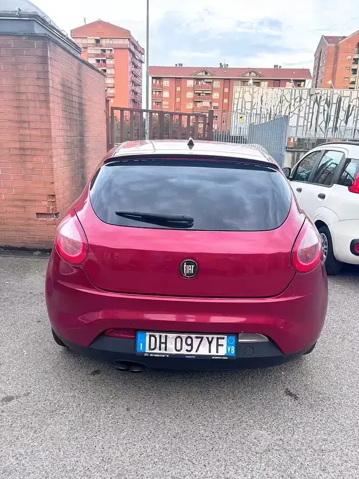 Usata Fiat Bravo Emotion 150 CV (110 kW) 2008 Rosso Utilitaria