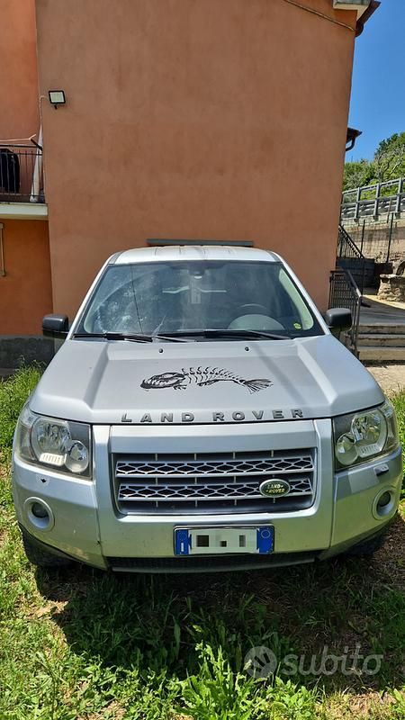 Grigio Usata 2008 Land Rover Freelander 2 SUV | 6000 € (Buon prezzo) - Immagine 1/4