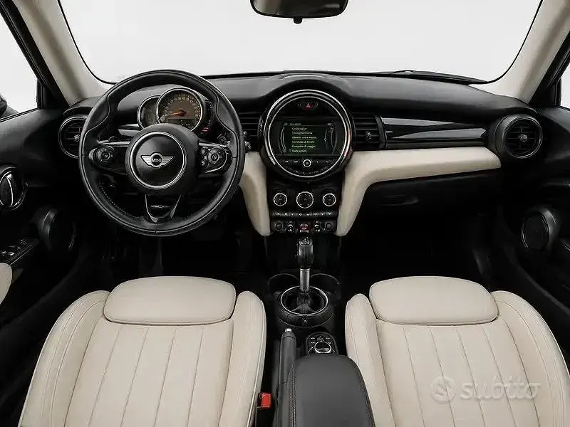 Usata Mini Cooper S Hype 192 CV (141 kW) 2016 Bianco Utilitaria