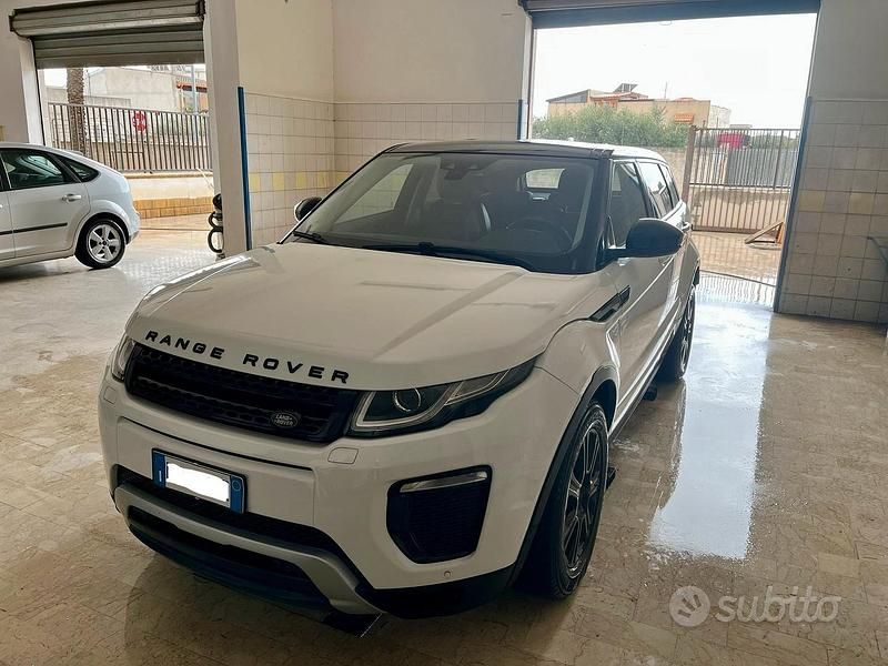 Bianco Usata 2017 Land Rover Range Rover evoque Berlina | 15.500 € (Buon prezzo) - Immagine 1/4