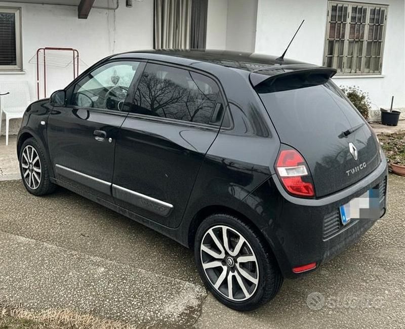 Usata Renault Twingo 90 CV (66 kW) 2016 Nero Utilitaria