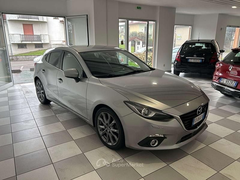 Usata Mazda 3 Exceed 150 CV (110 kW) 2016 Grigio Berlina