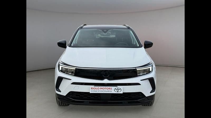 Usata Opel Grandland X GS Line 131 CV (96 kW) 2022 Bianco SUV