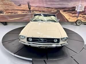 Usata Ford Mustang 324 CV (238 kW) 1967 Beige Cabrio