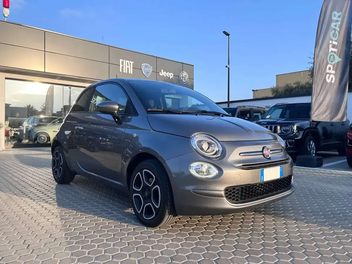 Usata Fiat 500 Club 69 CV (50 kW) 2023 Grigio pompei Utilitaria