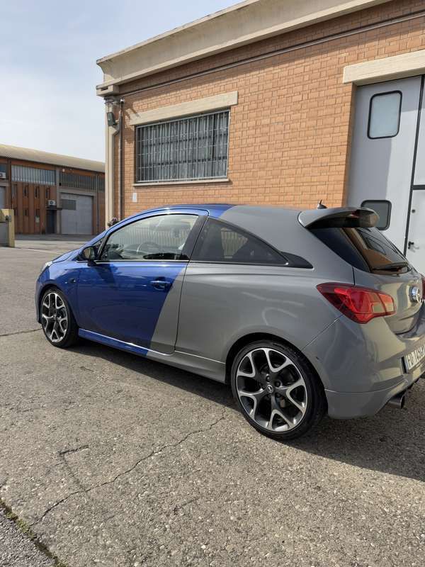 Usata 2016 Opel Corsa Edition Tre volumi | 9500 € (Ottimo prezzo) - Immagine 1/4