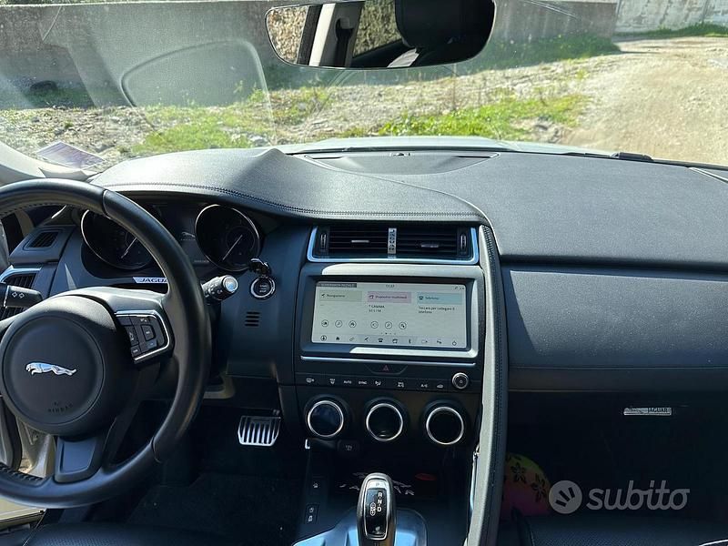 Usata Jaguar E-Pace 150 CV (110 kW) 2020 SUV