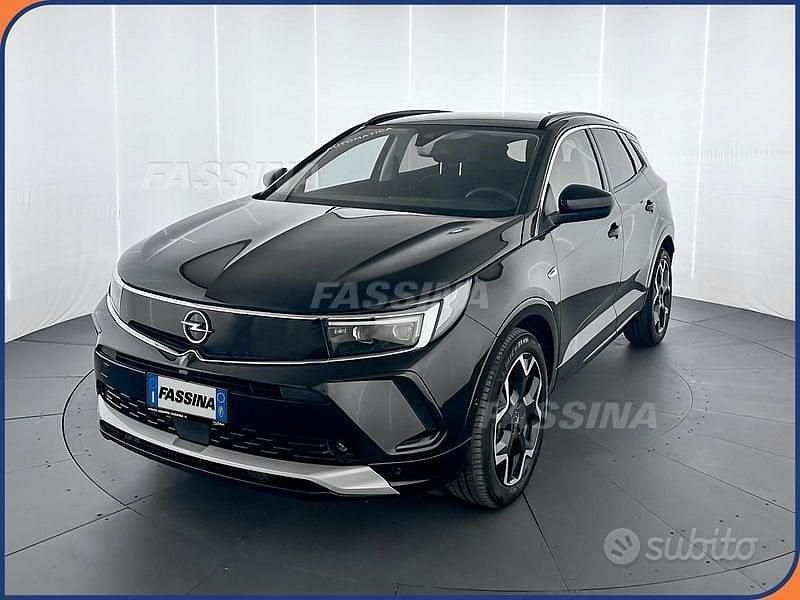 Usata Opel Grandland X Ultimate 131 CV (96 kW) 2024 Nero SUV