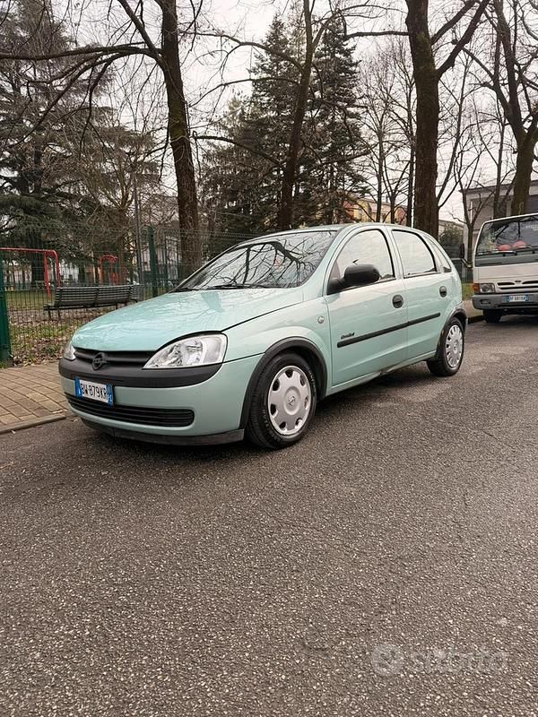 Usata Opel Corsa 2001 Grigio Utilitaria