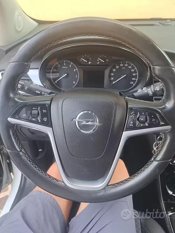 Usata Opel Mokka 140 CV (102 kW) 2019 Bianco SUV