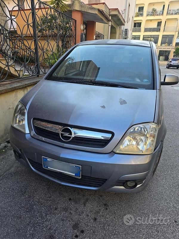 Occasion Opel Meriva 2008 Gris Monospace