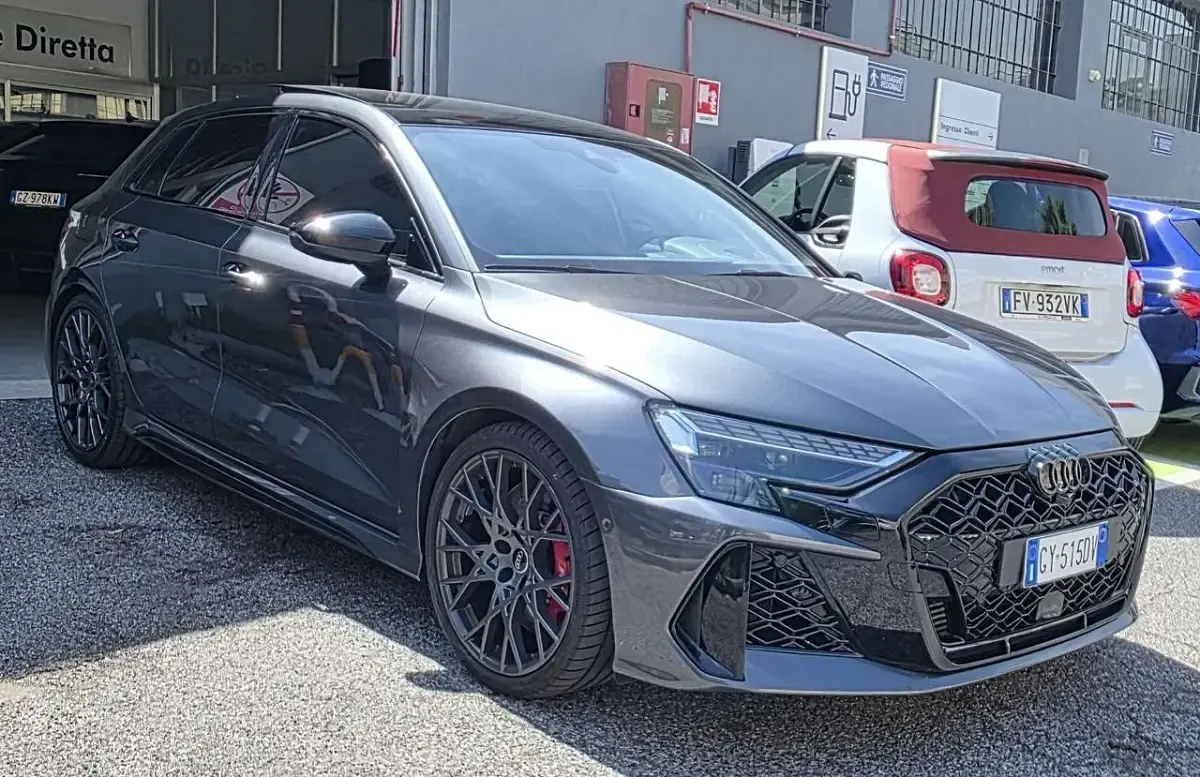 Usata Audi RS3 Ambiente 400 CV (294 kW) 2025 Other Berlina