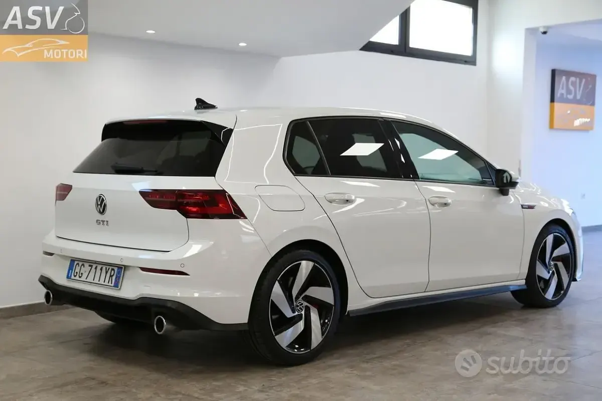 Usata VW Golf VIII GTI 245 CV (180 kW) 2020 Bianco Berlina
