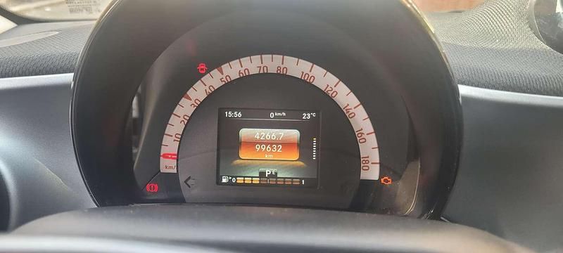 Argento Usata 2019 Smart ForFour Passion Utilitaria | 13.500 € (Buon prezzo) - Immagine 1/4